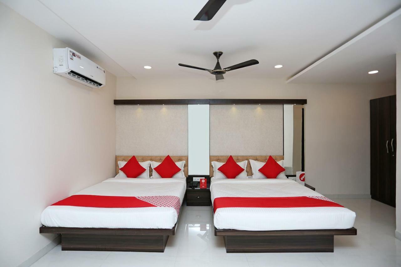 Oyo 15861 Hotel Shivganga Comfort Zone Rāipur Zewnętrze zdjęcie