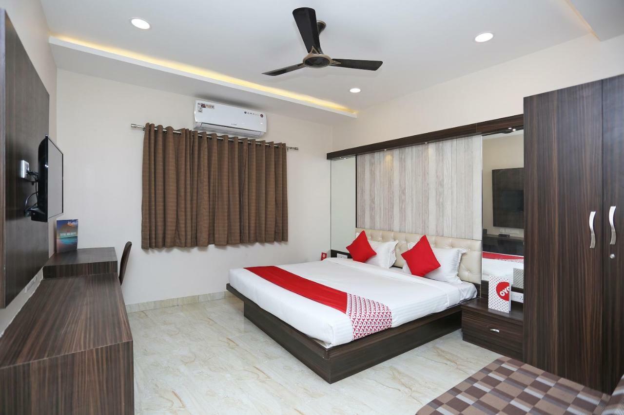 Oyo 15861 Hotel Shivganga Comfort Zone Rāipur Zewnętrze zdjęcie